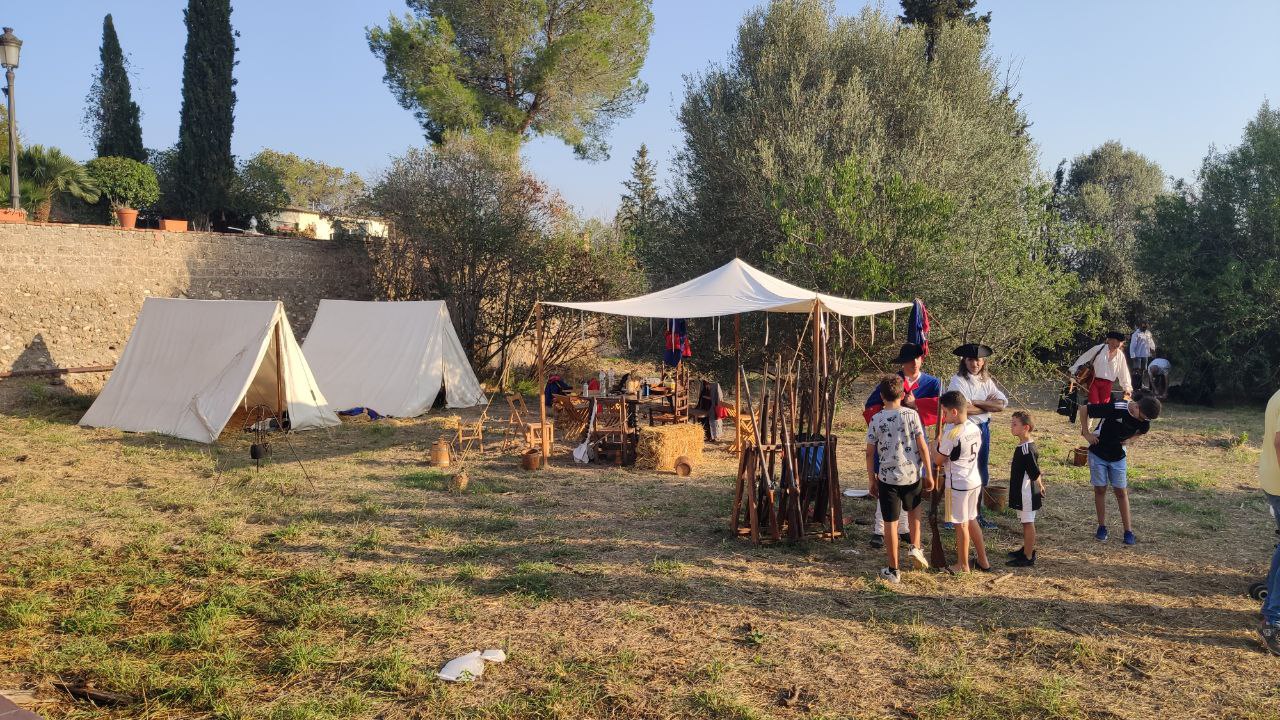 Festa dels Miquelets 2023: campaments al Centre Cultural de Cal Puigjaner.